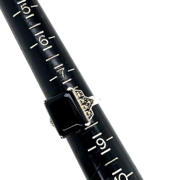 Large Rectangular Onyx/Marcasite Sterling Silver 925 Ring - Picture 9 of 9